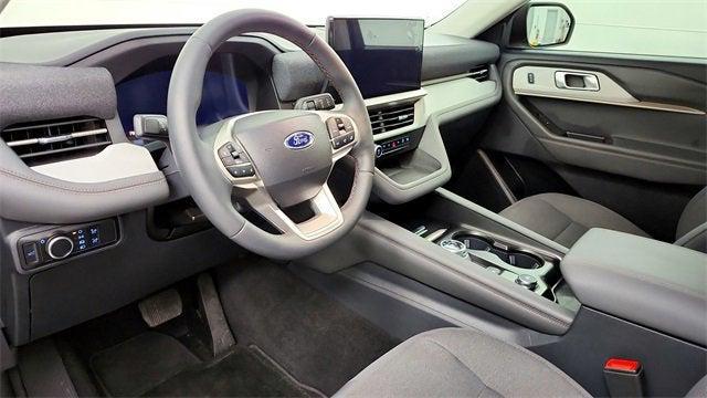 used 2025 Ford Explorer car, priced at $39,999