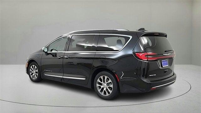 used 2021 Chrysler Pacifica car, priced at $29,417