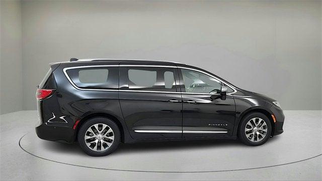 used 2021 Chrysler Pacifica car, priced at $29,417