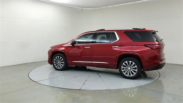 used 2023 Chevrolet Traverse car, priced at $32,993