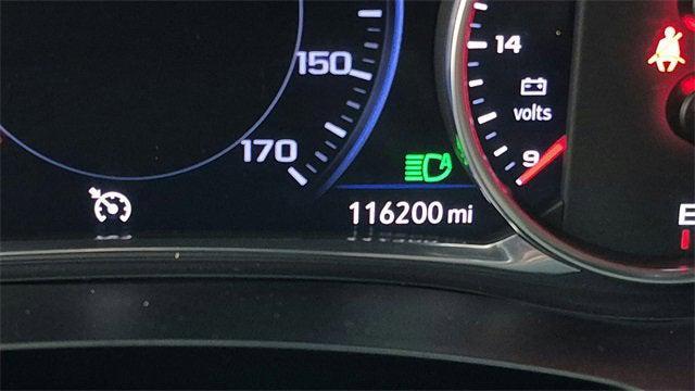 used 2023 Chevrolet Traverse car, priced at $32,993