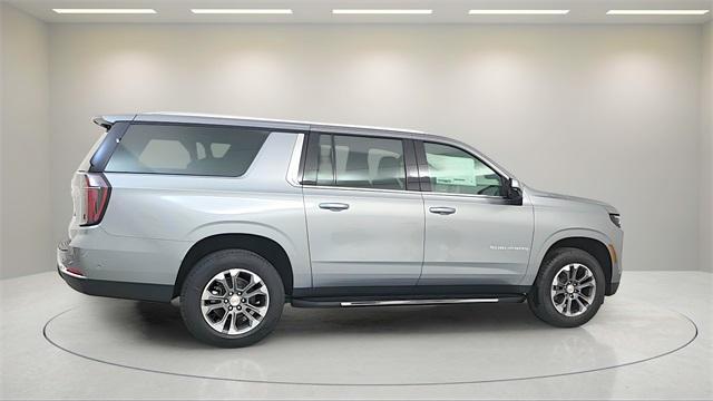 new 2025 Chevrolet Suburban car, priced at $65,195