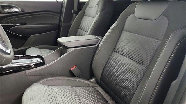 new 2025 Chevrolet Trax car, priced at $25,485