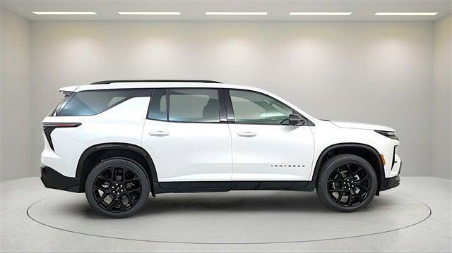 new 2026 Chevrolet Traverse car, priced at $54,637