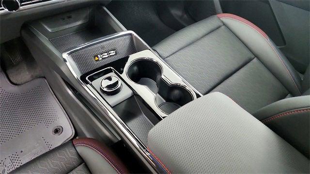 used 2025 Chevrolet Equinox car, priced at $29,999