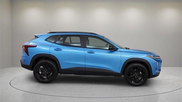 new 2025 Chevrolet Trax car, priced at $27,575