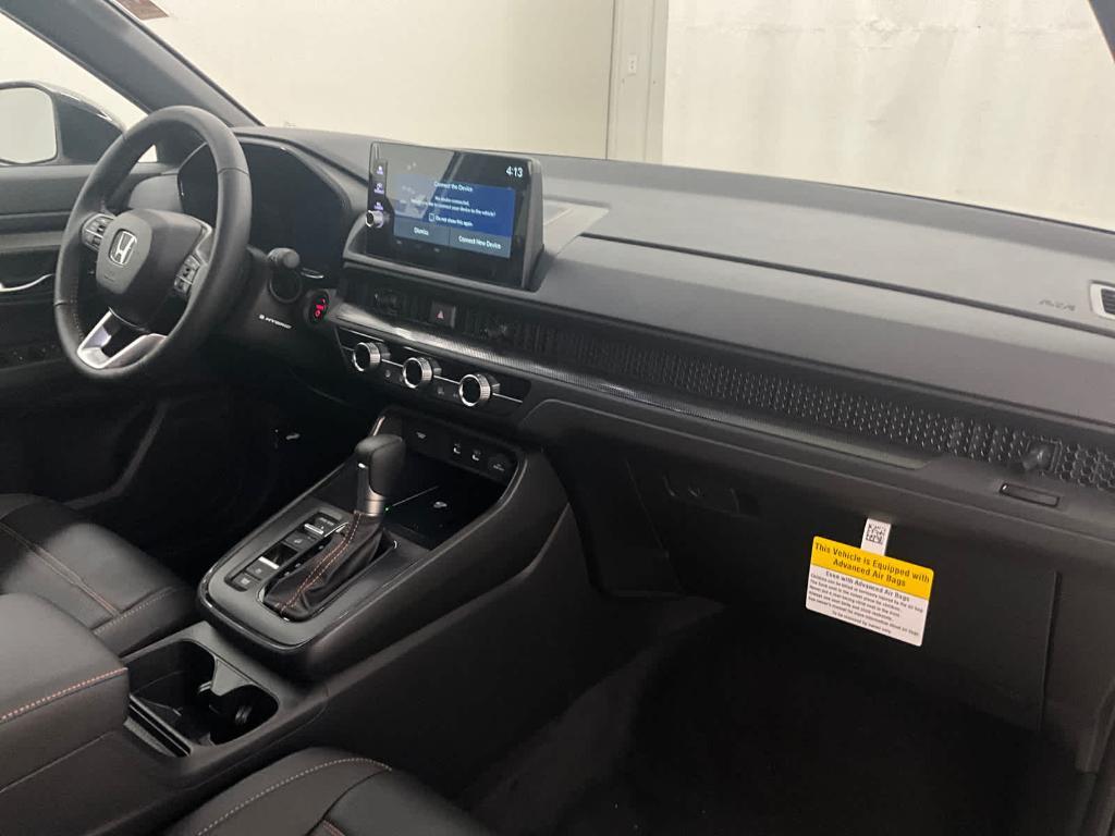 new 2026 Honda CR-V Hybrid car, priced at $40,575