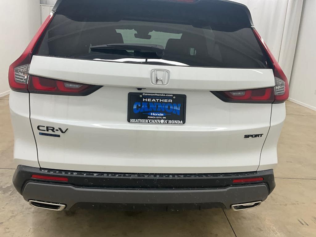new 2026 Honda CR-V Hybrid car, priced at $40,575