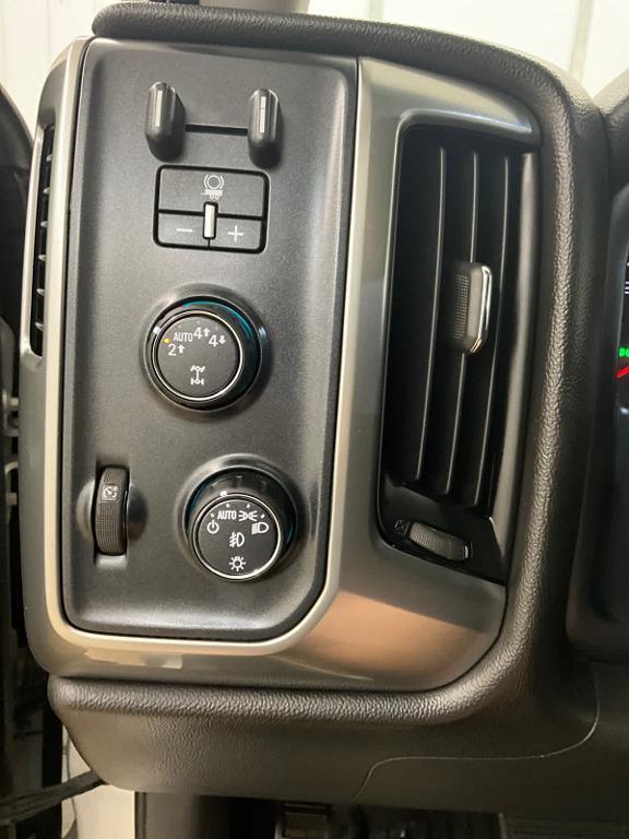 used 2018 Chevrolet Silverado 1500 car, priced at $27,860