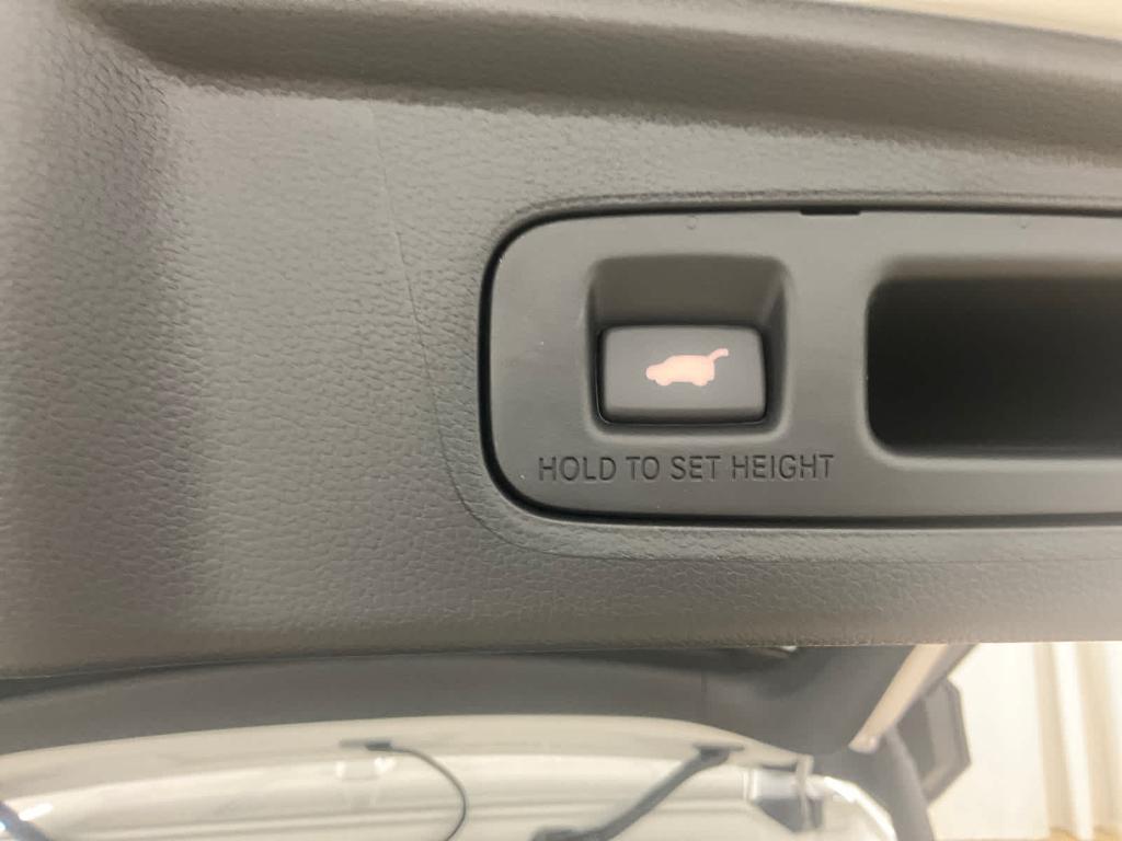 new 2026 Honda CR-V Hybrid car, priced at $44,100
