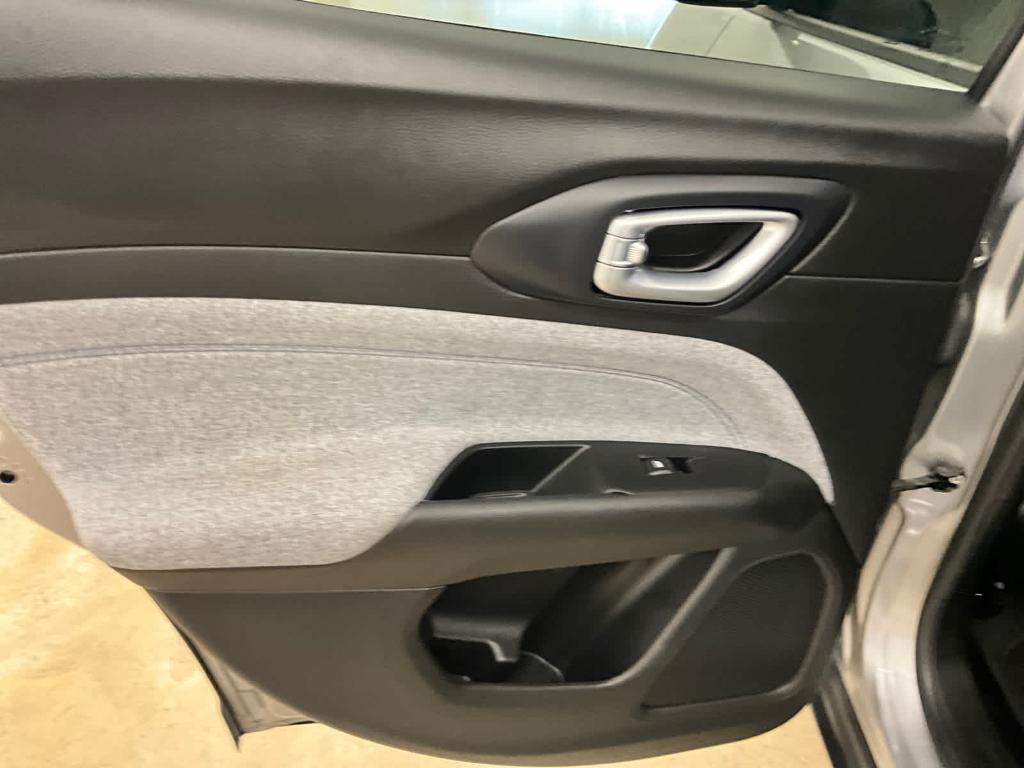 used 2022 Jeep Compass car, priced at $23,992