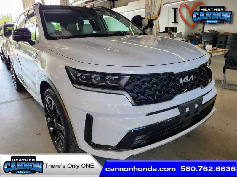 used 2022 Kia Sorento car, priced at $31,888