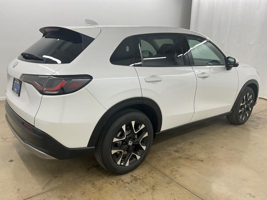 new 2026 Honda HR-V car, priced at $33,400