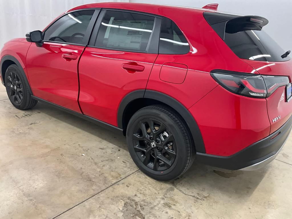 new 2025 Honda HR-V car, priced at $29,947