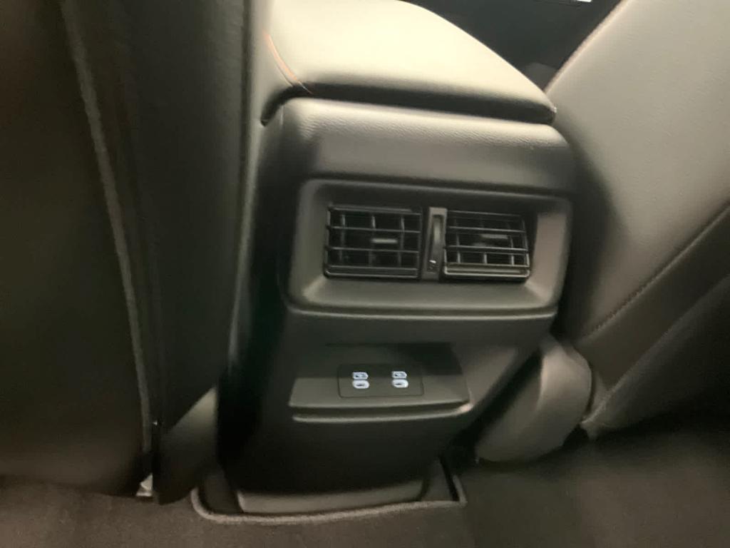 new 2026 Honda CR-V Hybrid car, priced at $38,462