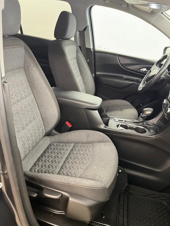used 2022 Chevrolet Equinox car, priced at $24,996
