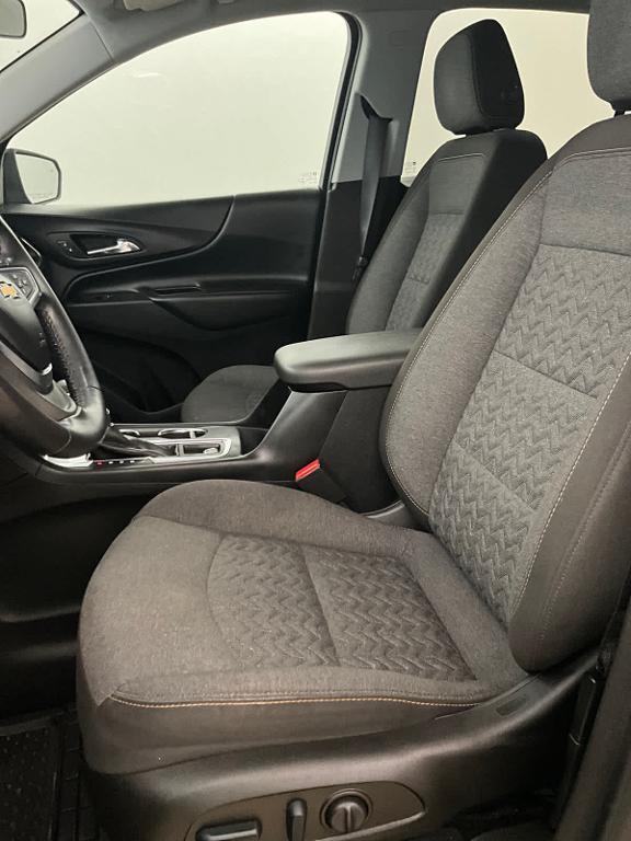 used 2022 Chevrolet Equinox car, priced at $24,996