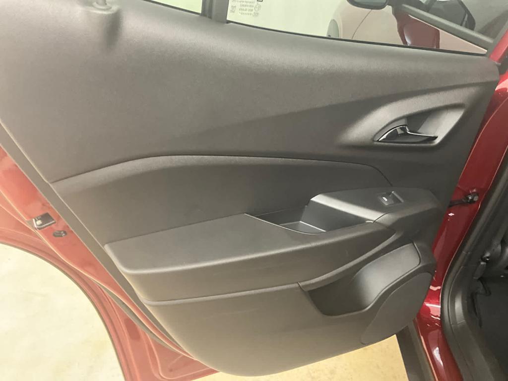 used 2025 Chevrolet Trax car, priced at $25,999