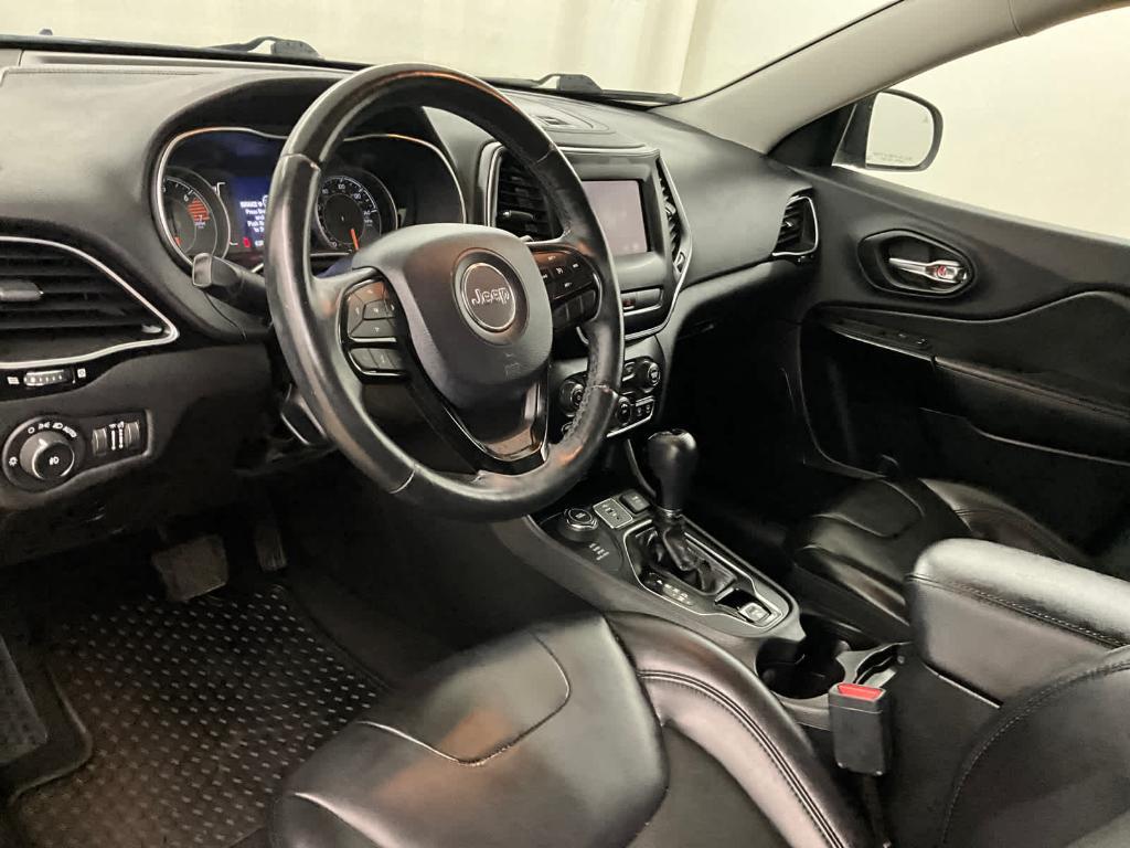 used 2019 Jeep Cherokee car, priced at $19,986