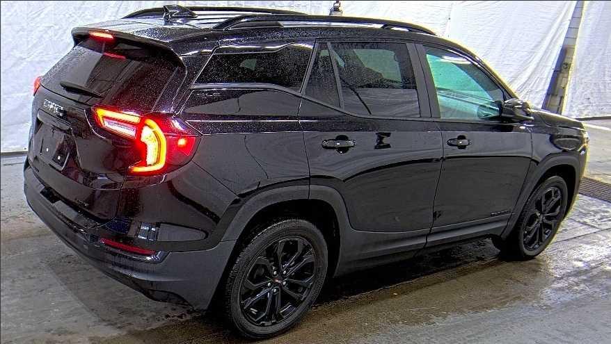 used 2022 GMC Terrain car, priced at $25,998