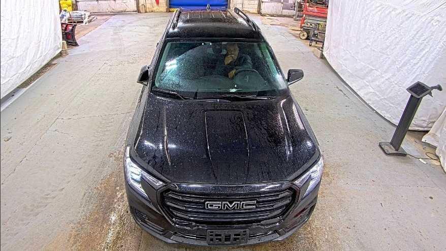used 2022 GMC Terrain car, priced at $25,998
