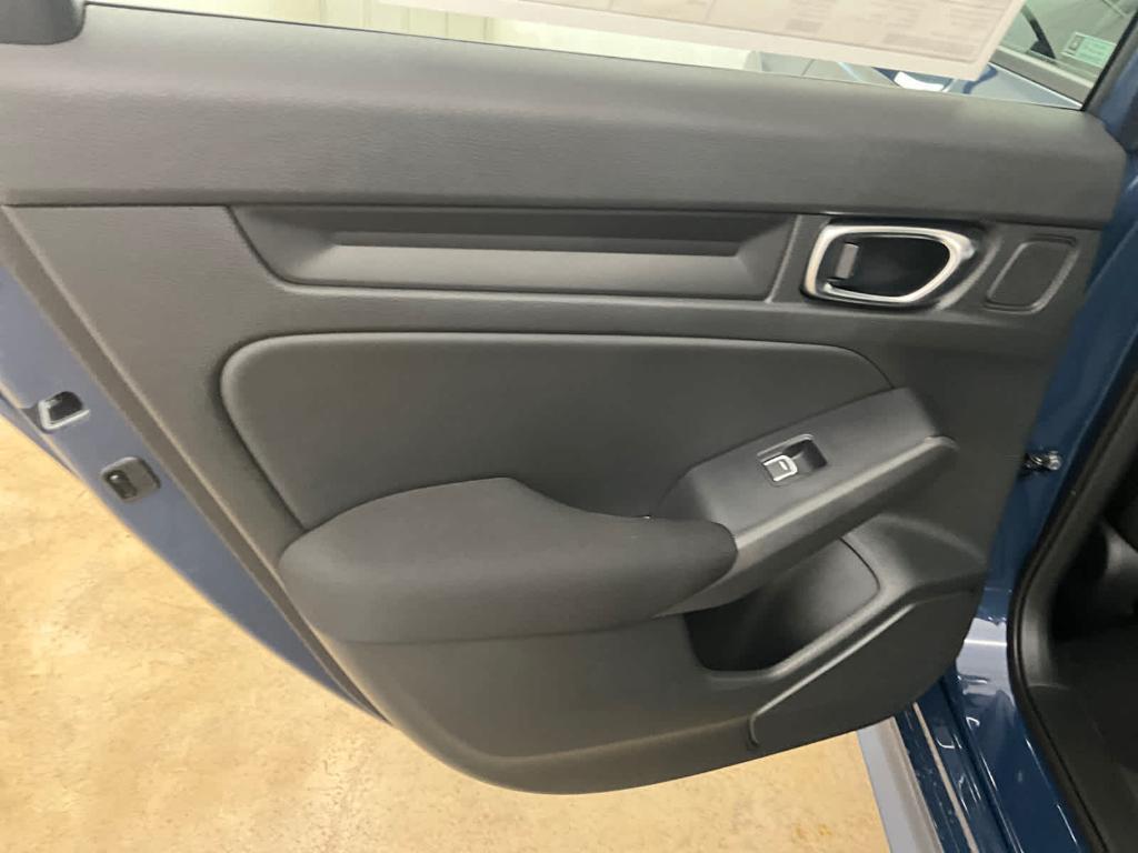 new 2025 Honda Civic Hybrid car, priced at $30,555