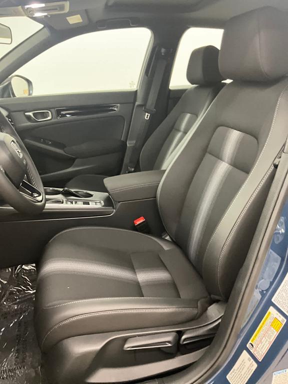 new 2025 Honda Civic Hybrid car, priced at $30,555