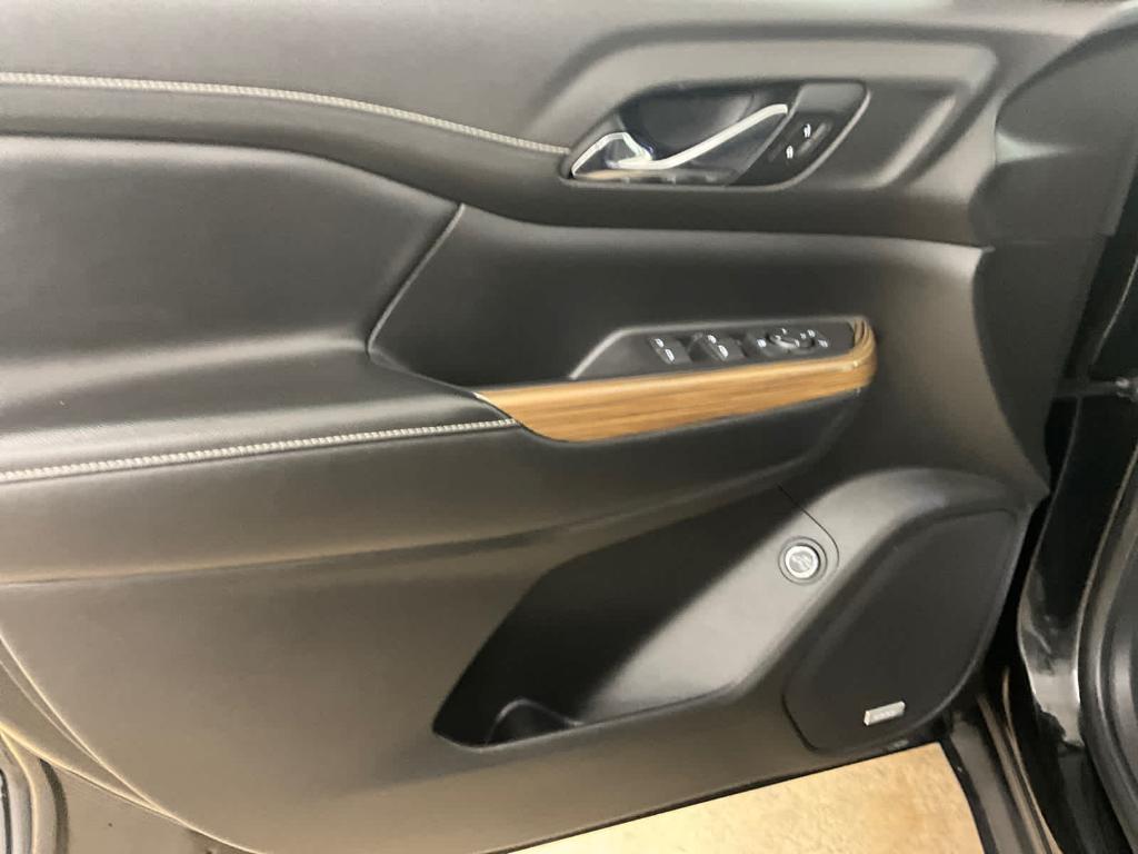 used 2019 GMC Acadia car, priced at $21,995