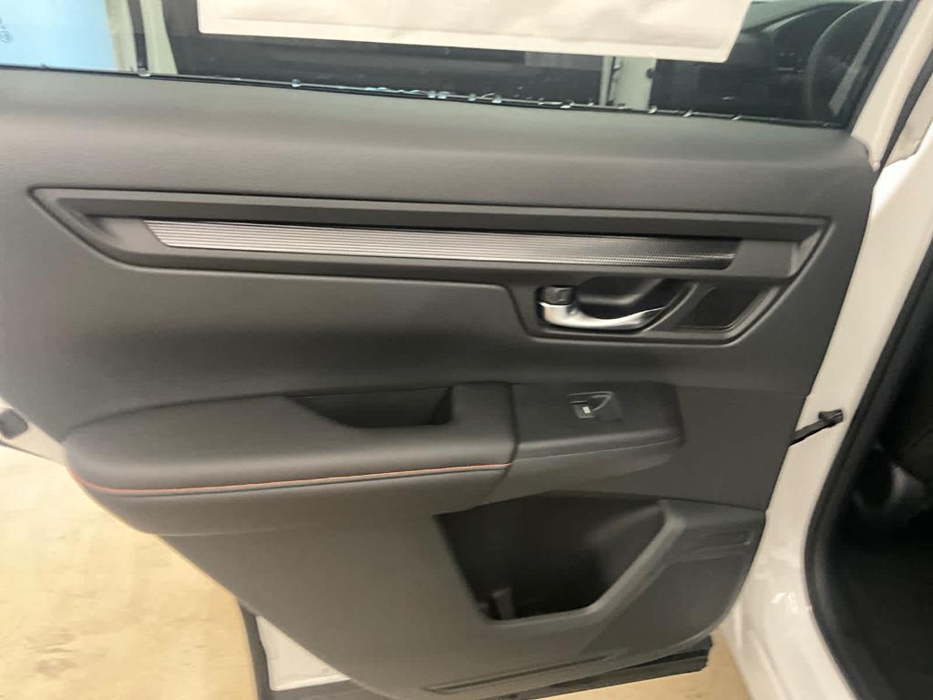 new 2026 Honda CR-V Hybrid car, priced at $40,630