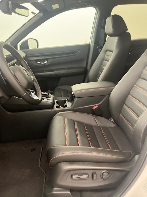 new 2026 Honda CR-V Hybrid car, priced at $40,630