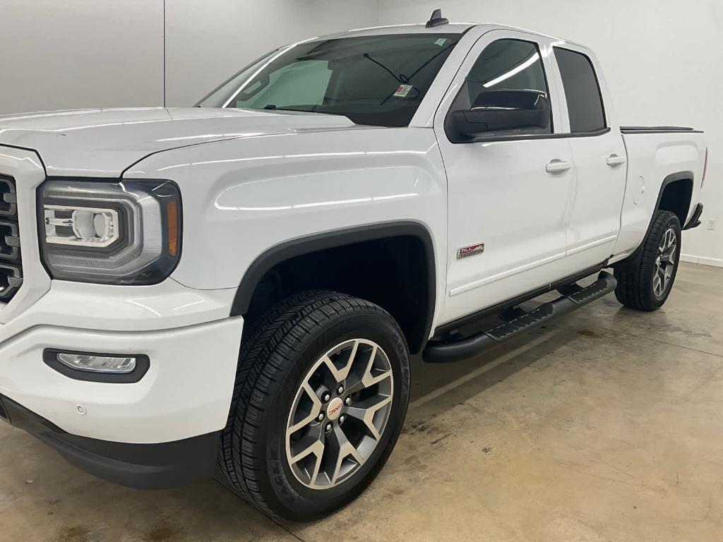 used 2017 GMC Sierra 1500 car, priced at $29,984