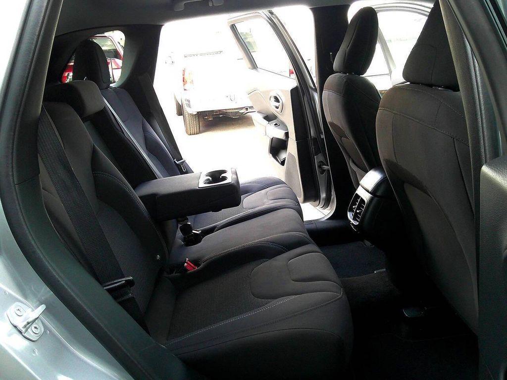 used 2019 Jeep Cherokee car