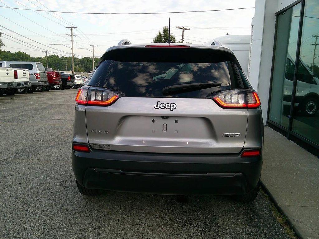 used 2019 Jeep Cherokee car