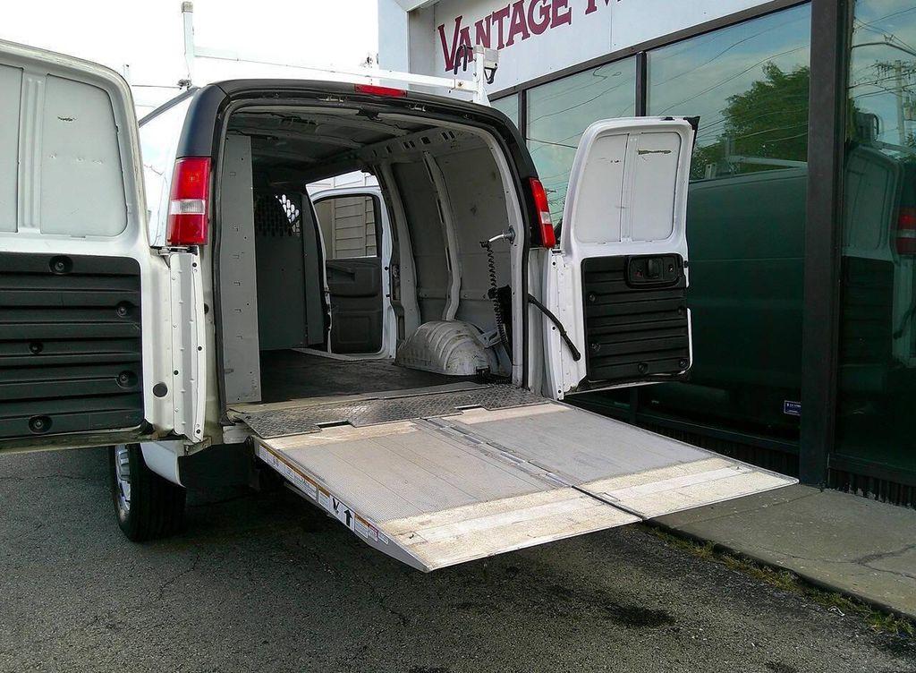 used 2019 Chevrolet Express 3500 car