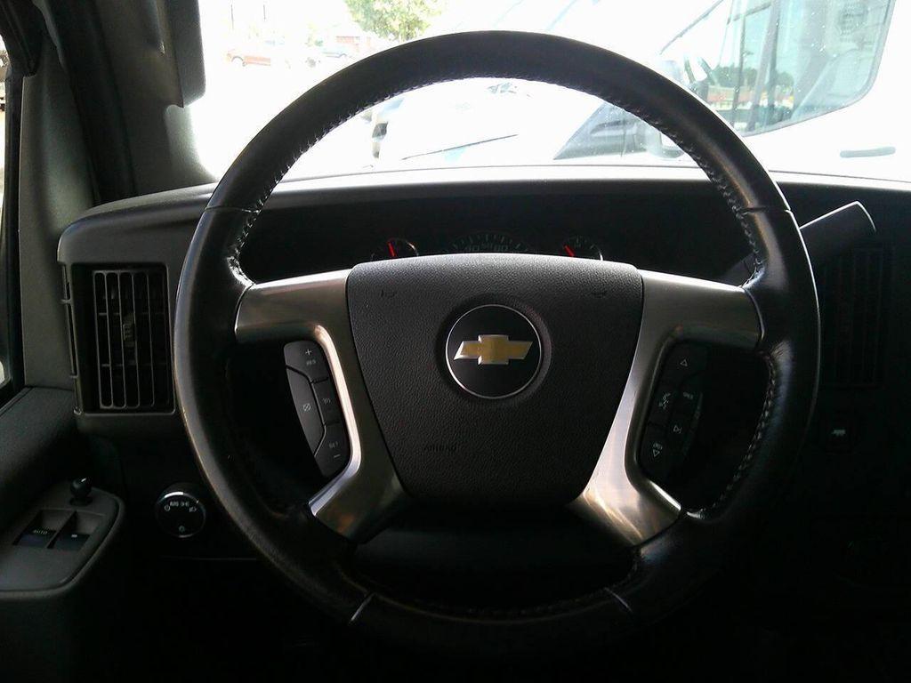 used 2019 Chevrolet Express 3500 car