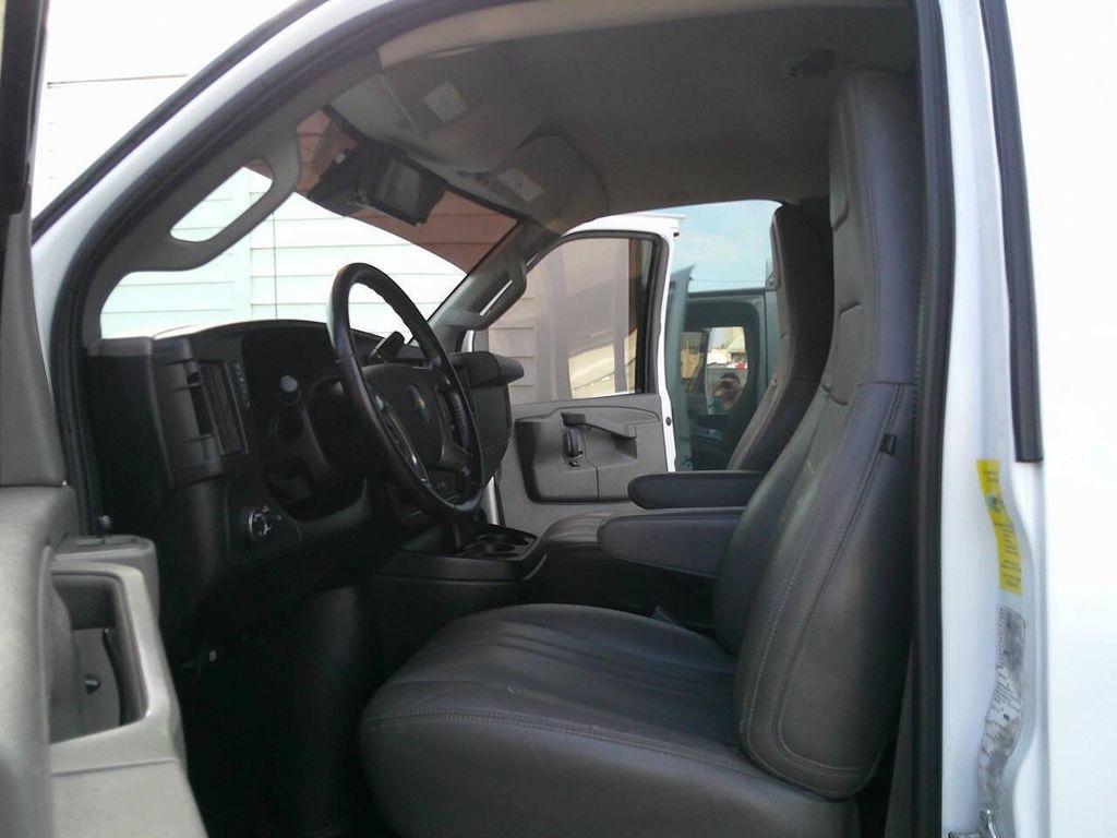 used 2019 Chevrolet Express 3500 car