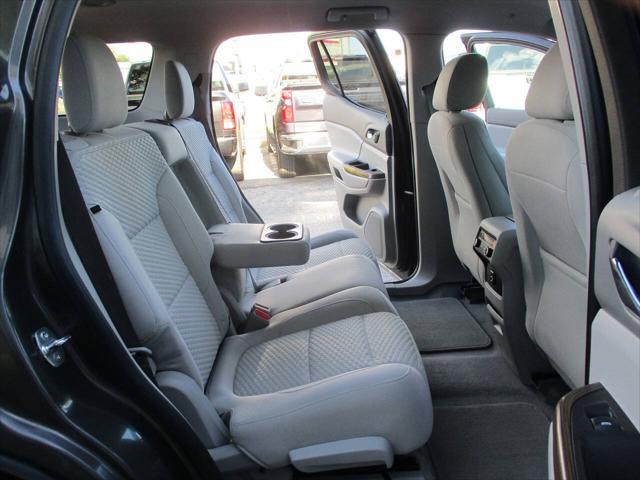 used 2019 GMC Acadia car, priced at $15,995