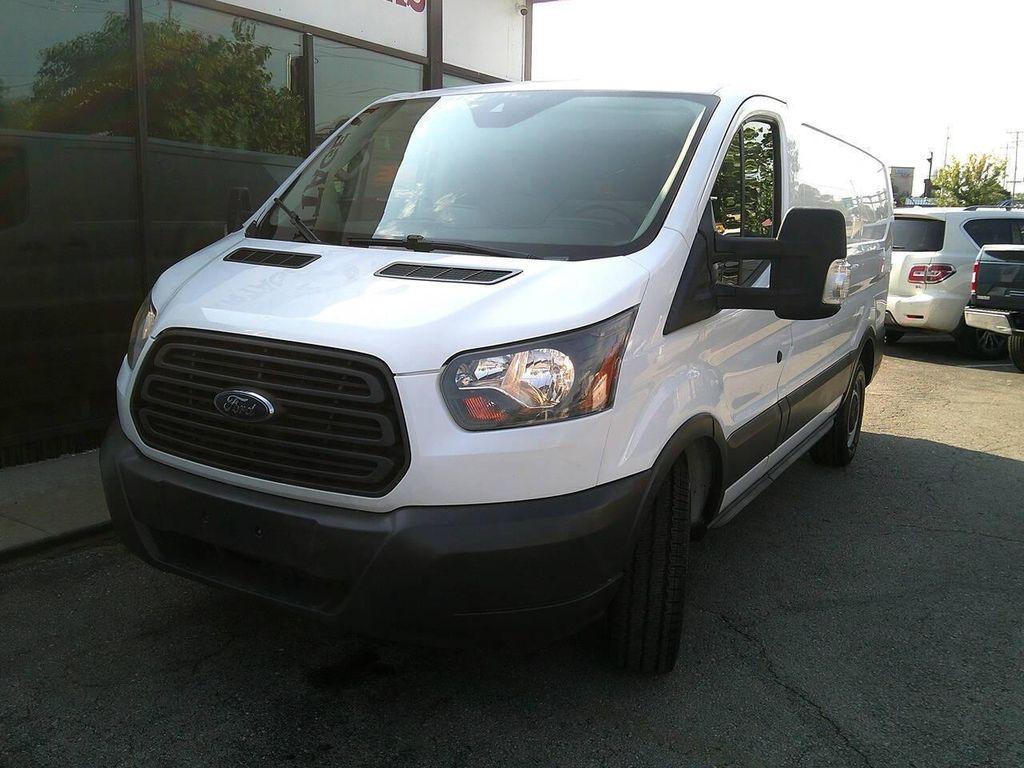 used 2018 Ford Transit-250 car