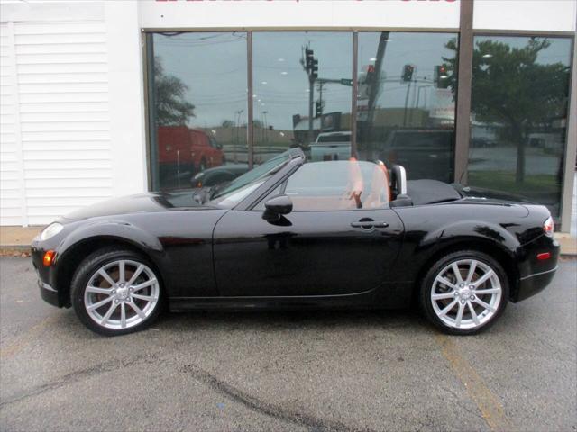 used 2007 Mazda MX-5 Miata car, priced at $7,995