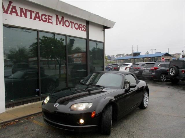 used 2007 Mazda MX-5 Miata car, priced at $7,995