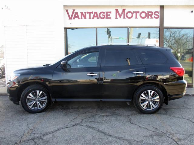 used 2020 Nissan Pathfinder car, priced at $14,995