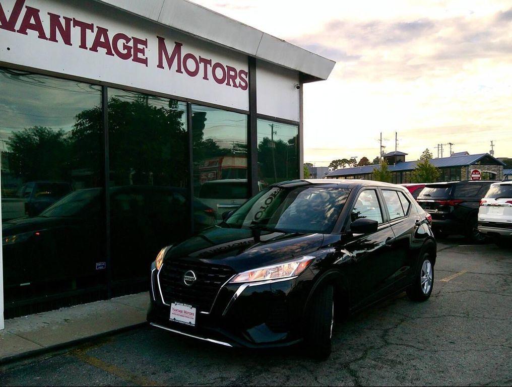used 2021 Nissan Kicks car