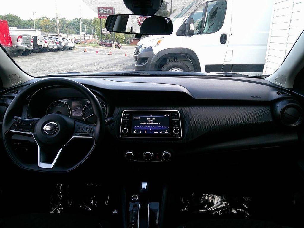 used 2021 Nissan Kicks car