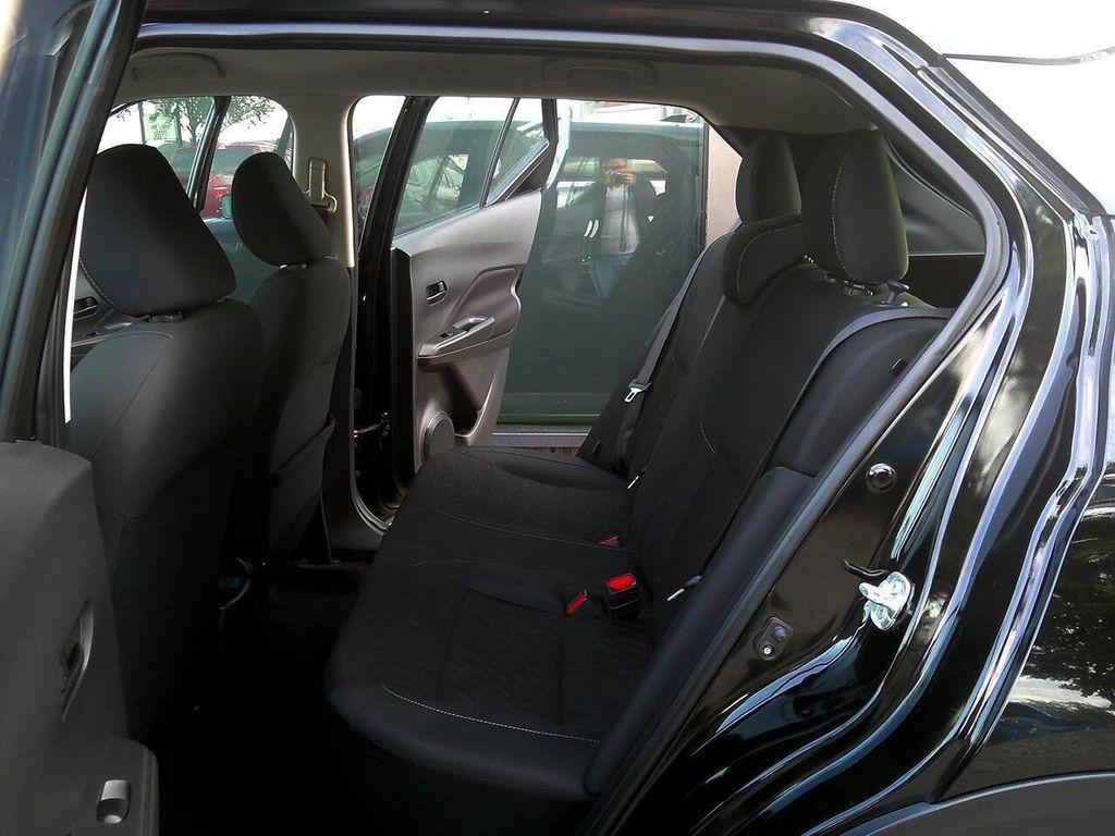 used 2021 Nissan Kicks car