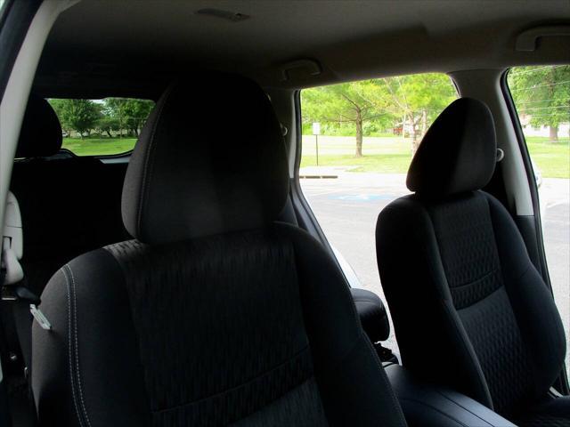 used 2018 Nissan Rogue car, priced at $11,495