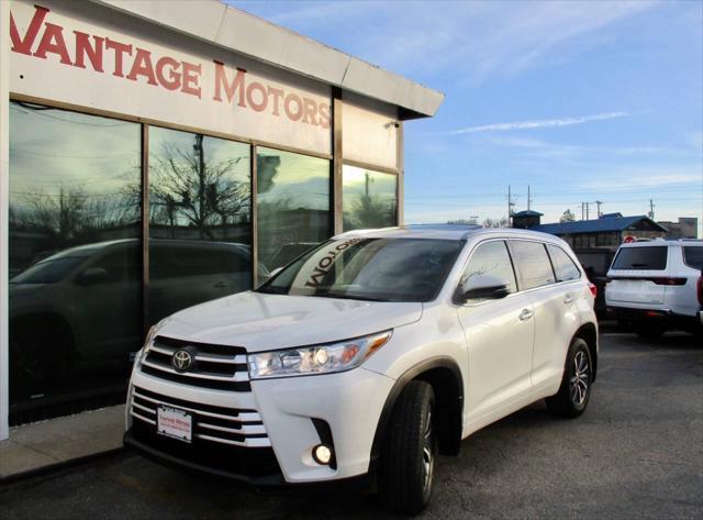 used 2018 Toyota Highlander car, priced at $19,995