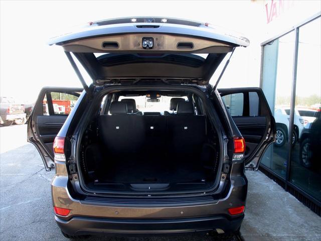 used 2021 Jeep Grand Cherokee car, priced at $23,995