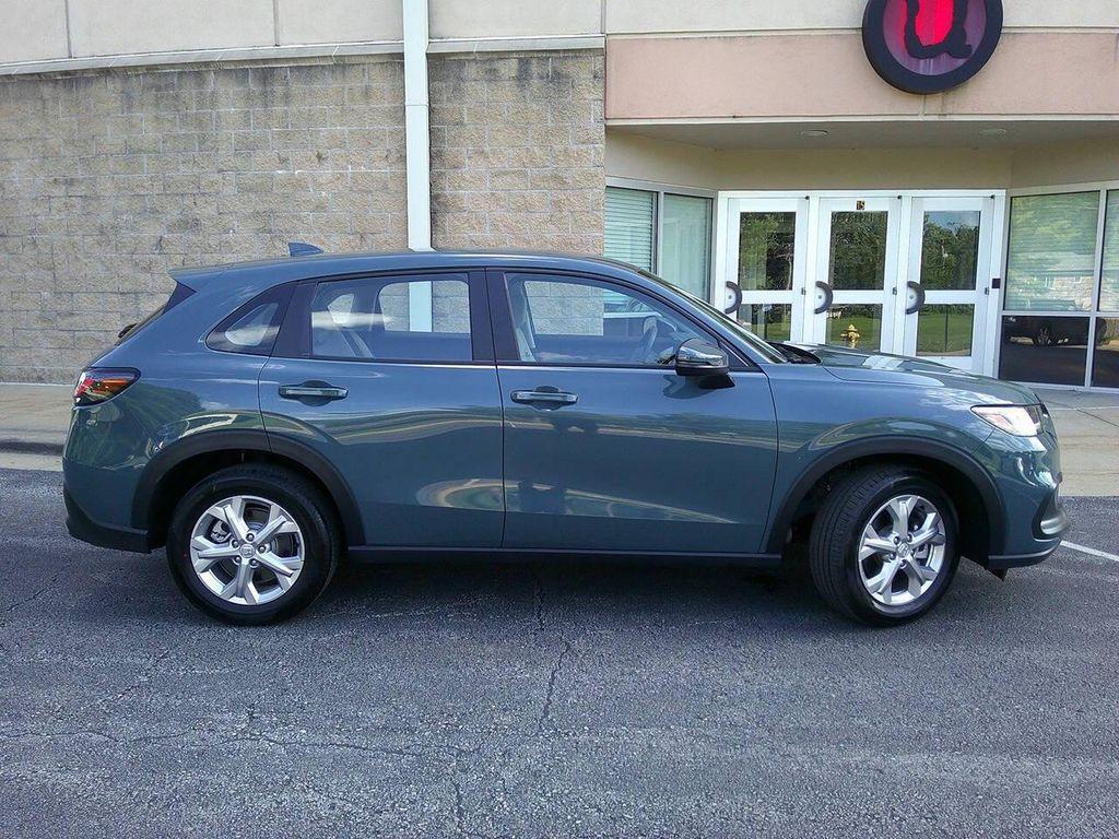 used 2024 Honda HR-V car