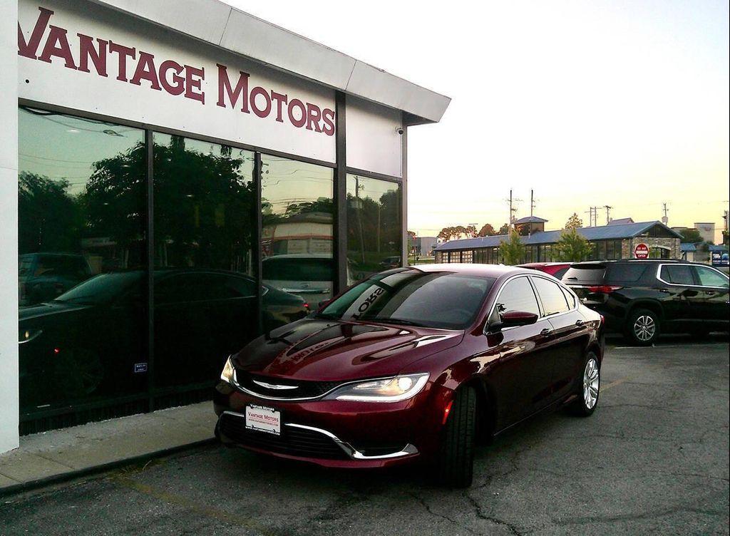 used 2016 Chrysler 200 car