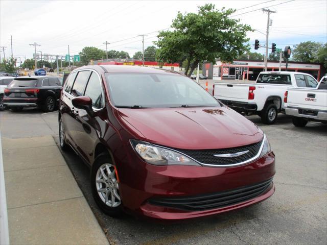 used 2019 Chrysler Pacifica car, priced at $11,995